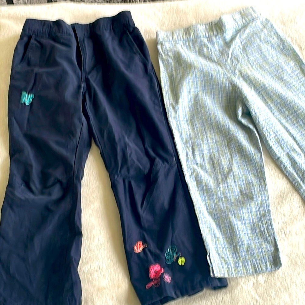 Girls pants, size 5, cotton, nylon.